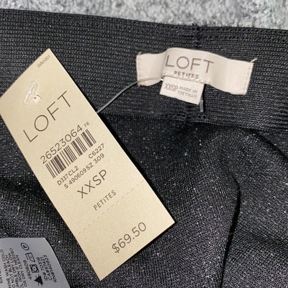 LOFT Gray Skirt - Picture 3 of 6